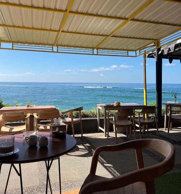 Li Bar Coffee & Chill