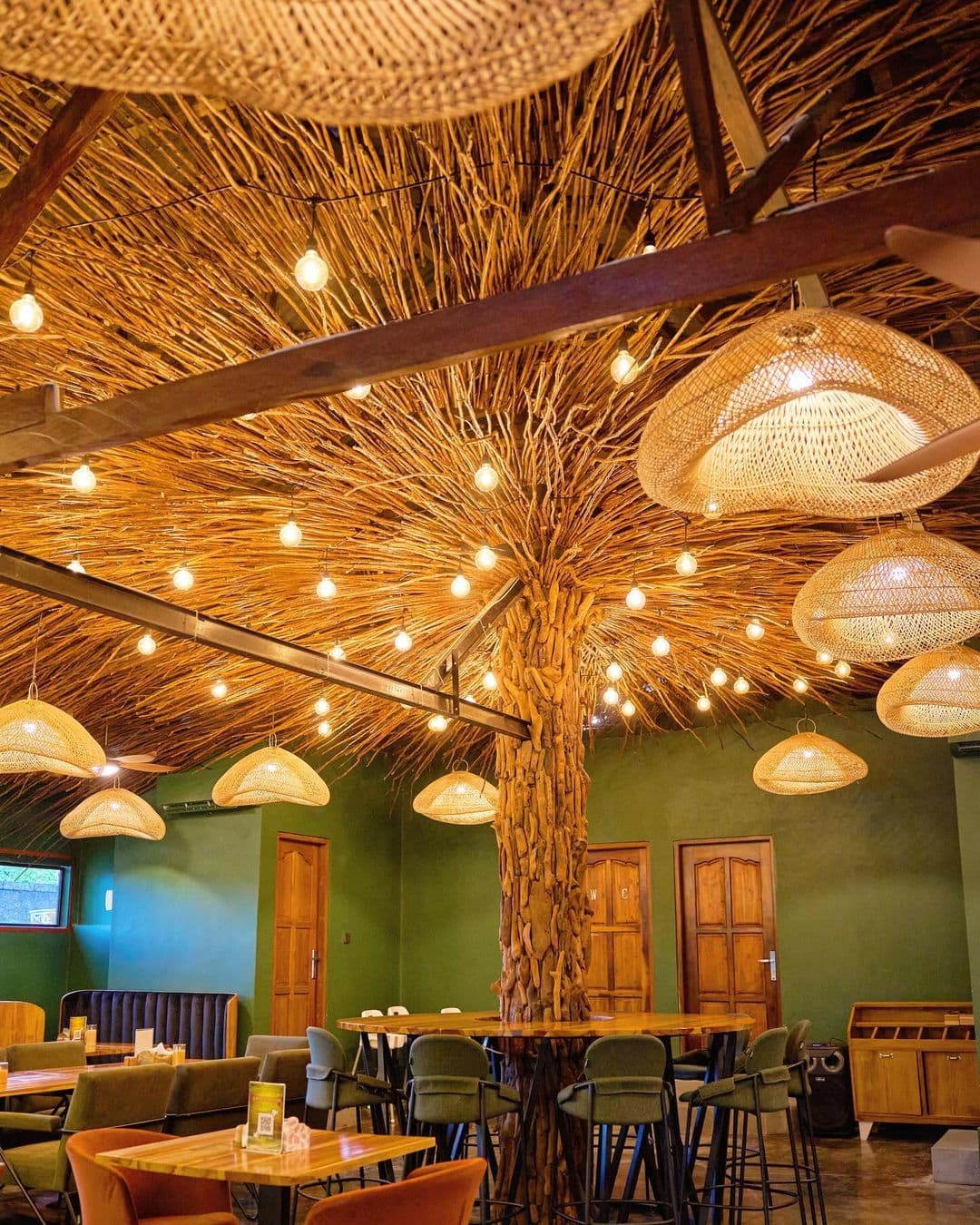 Green Wood Restaurant