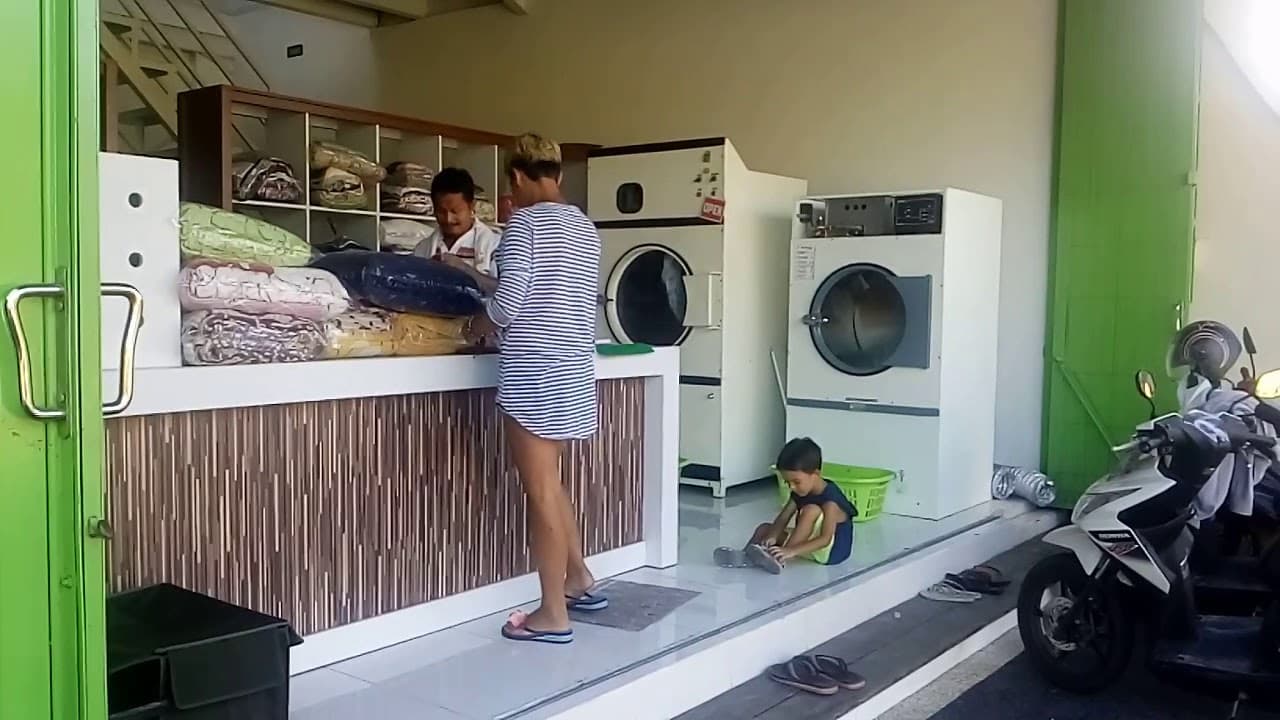 Где и как постирать вещи?